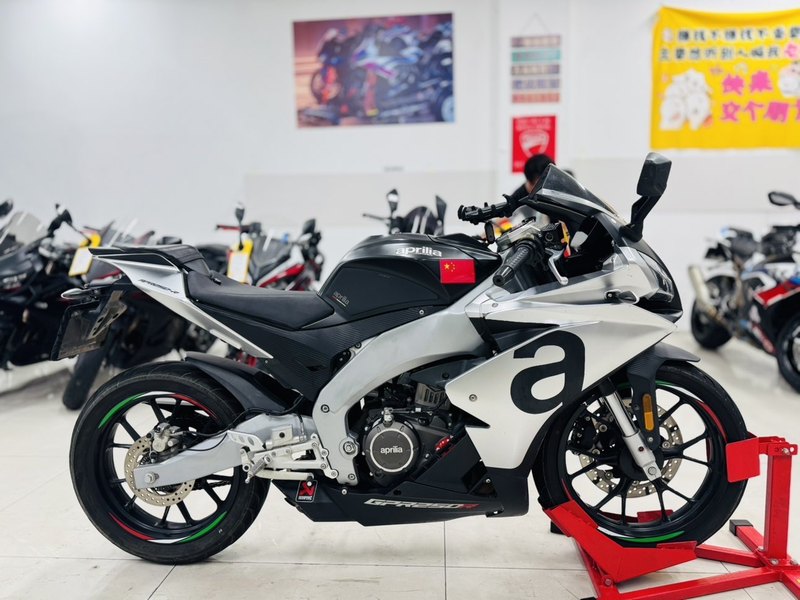 二手宗申阿普利亚GPR250R