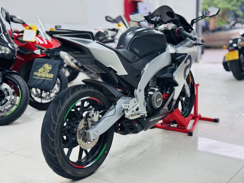 二手宗申阿普利亚GPR250R