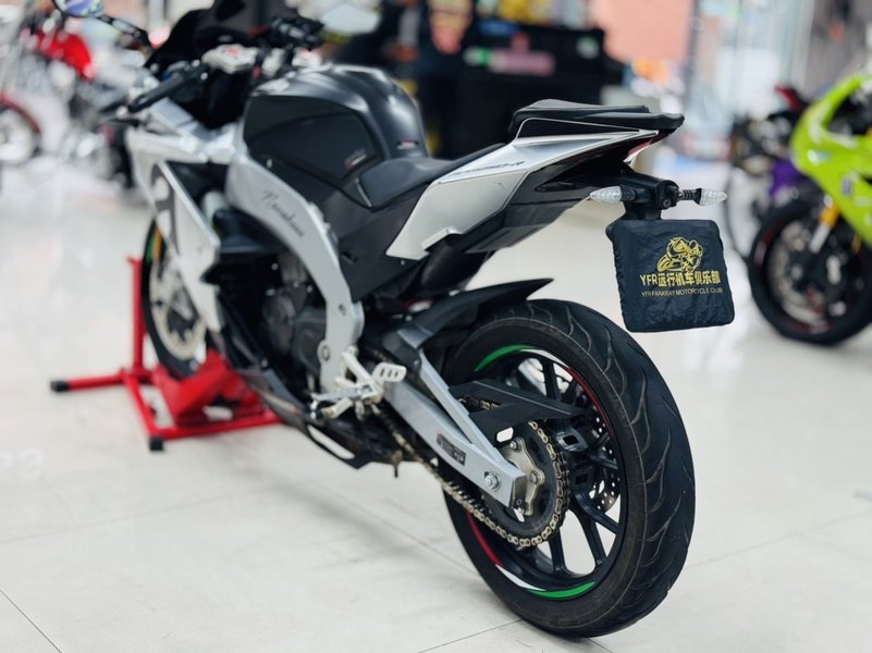 二手宗申阿普利亚GPR250R