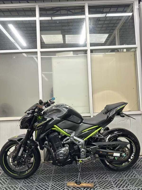 二手川崎Z900