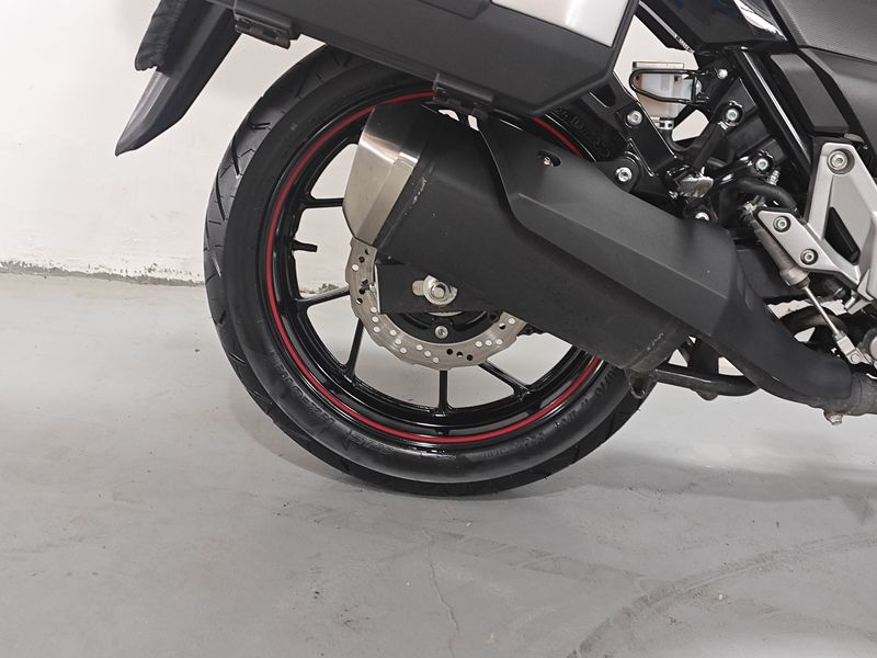 二手豪爵铃木DL250