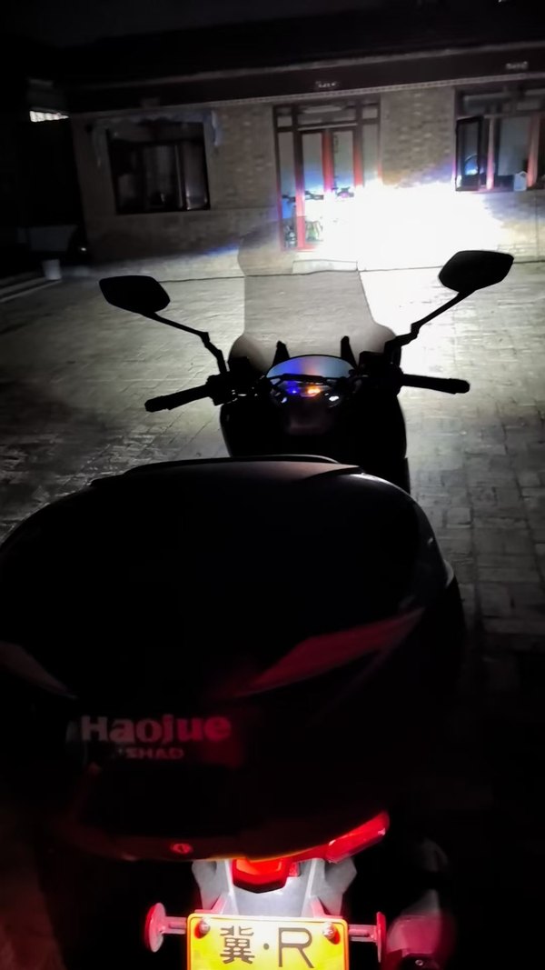 二手豪爵UHR150
