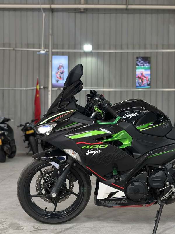 二手川崎Ninja 400