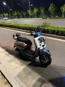 二手维多利亚Sixties 250Si