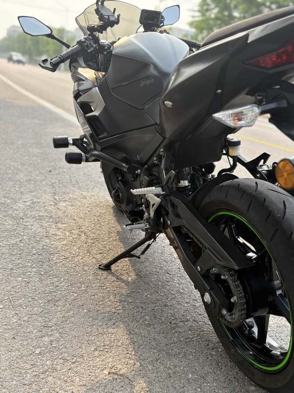 二手川崎Ninja 400