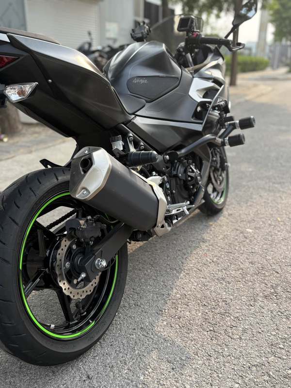 二手川崎Ninja 400