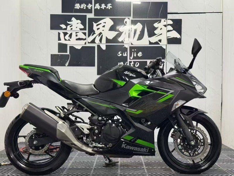 二手川崎Ninja 400