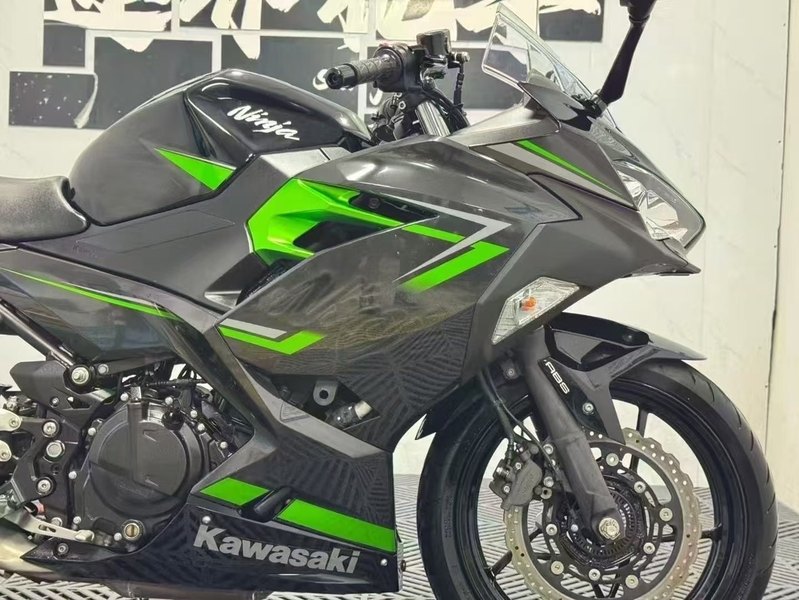 二手川崎Ninja 400