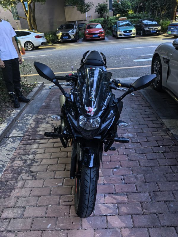 二手豪爵铃木GSX250R
