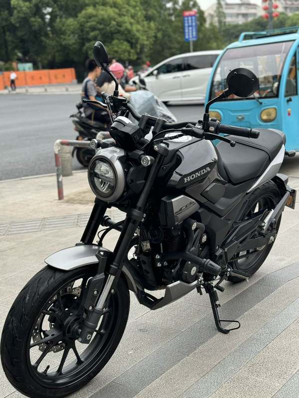 二手新大洲本田CB190TR