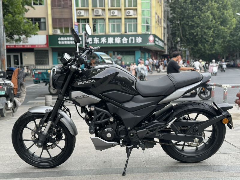 二手新大洲本田CB190TR