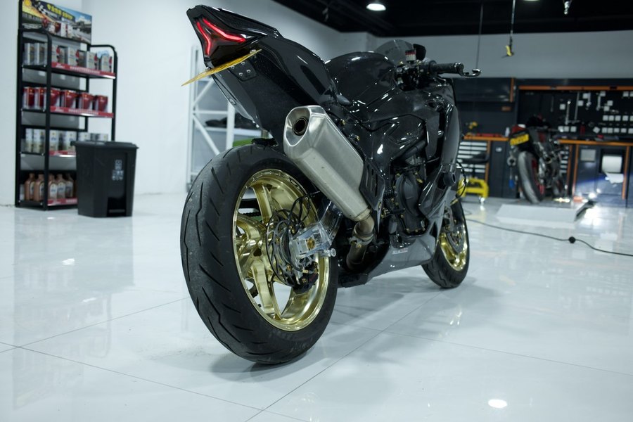 二手川崎ZX-4R