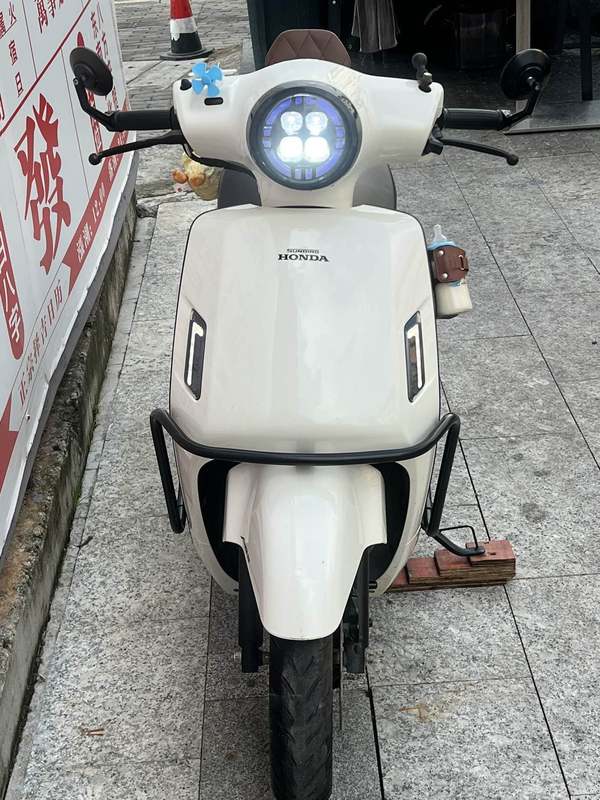 二手新大洲本田NS125LA