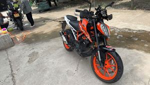 二手KTMR2R390 Duke