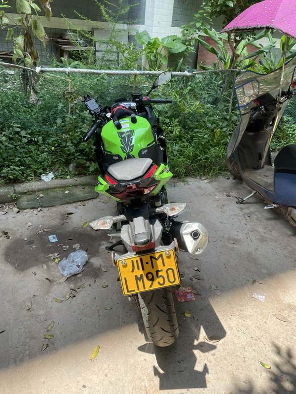 二手川崎Ninja 400