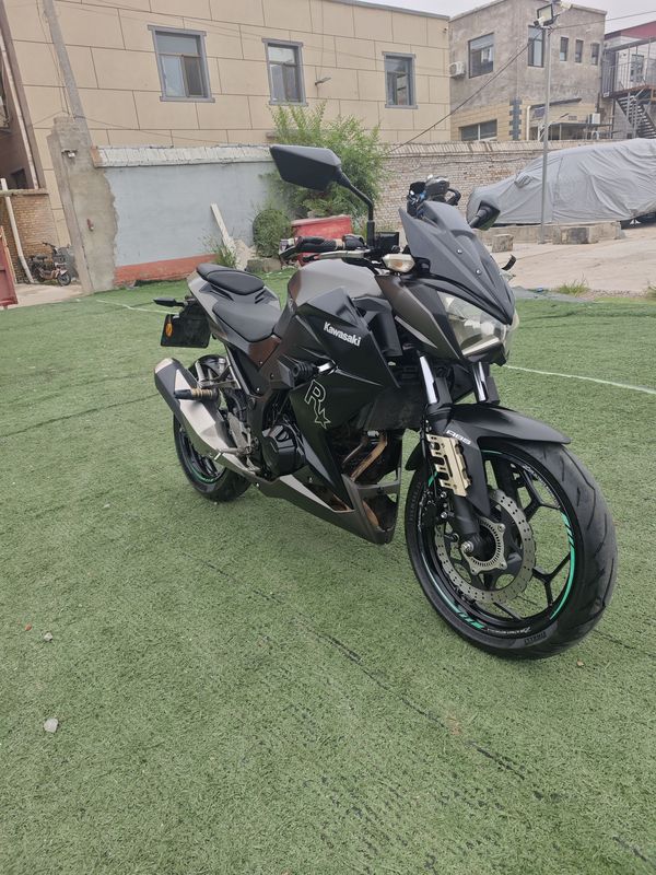 二手川崎Z 250