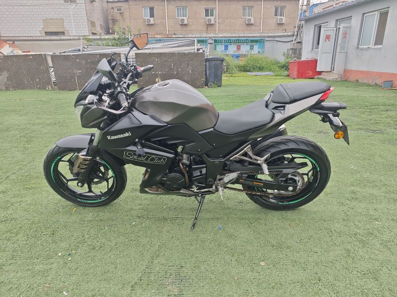 二手川崎Z 250