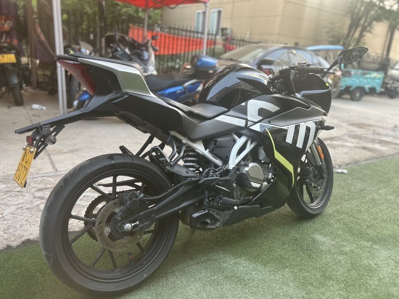 二手春风250SR