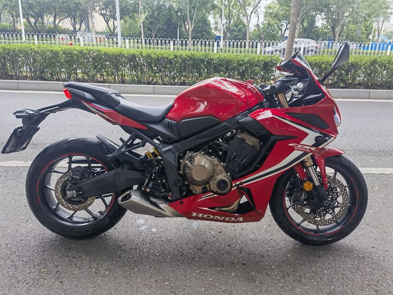 二手本田CBR650R