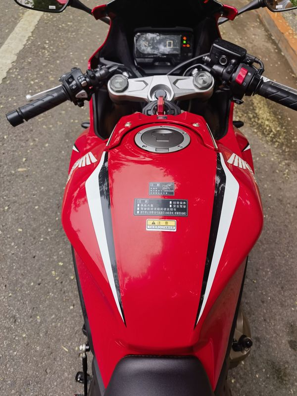 二手本田CBR650R
