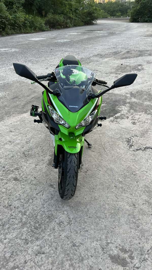 二手川崎Ninja 400