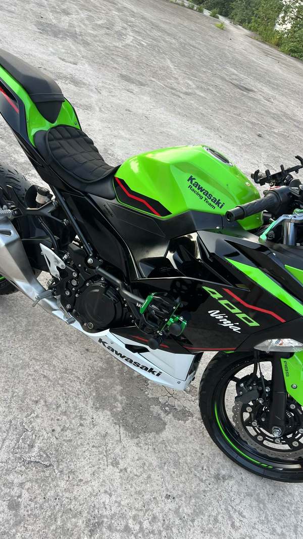二手川崎Ninja 400