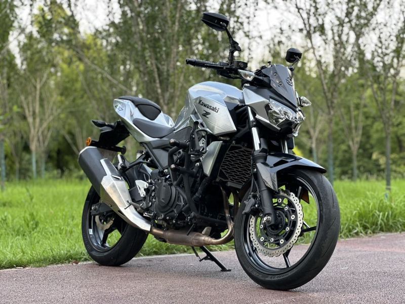 二手川崎Z400