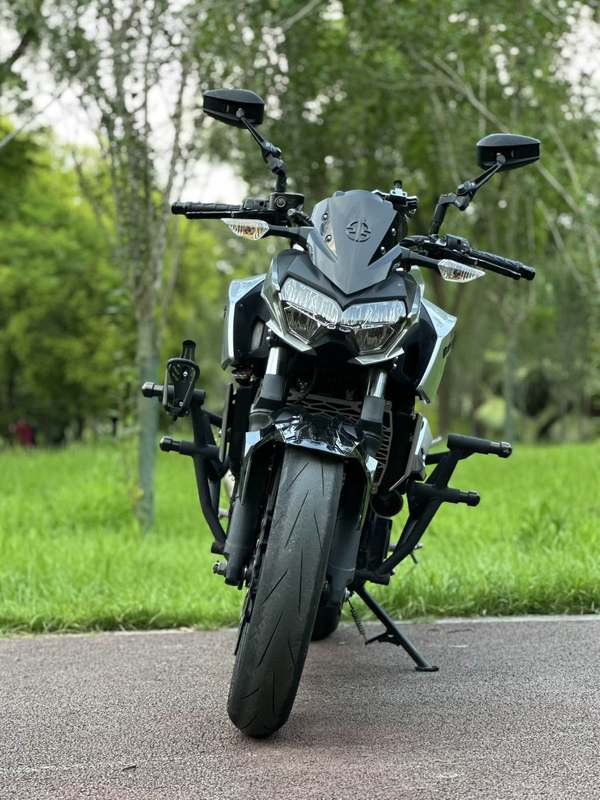 二手川崎Z400