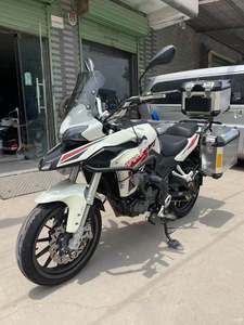 二手贝纳利金鹏 TRK251