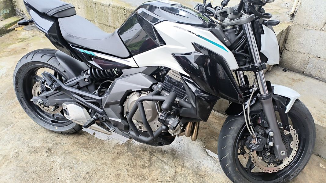 二手春风650NK