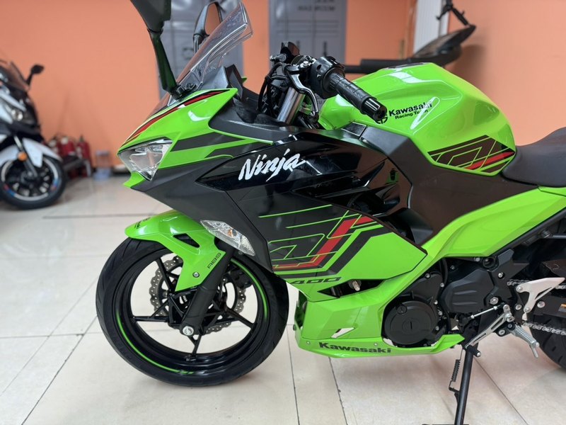 二手川崎Ninja 400