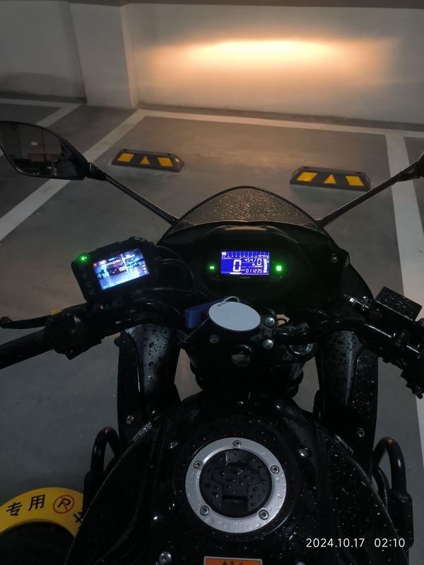 二手济南铃木极客飒 Gixxer 155