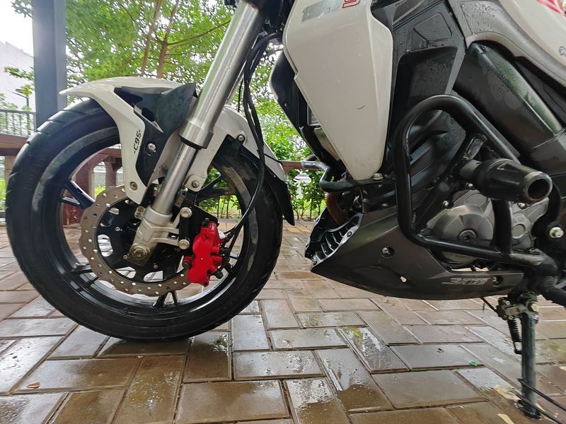 二手贝纳利小迅龙 BN150S