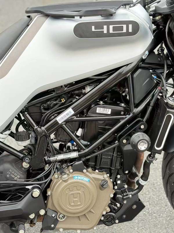 二手HUSQVARNA白箭 401