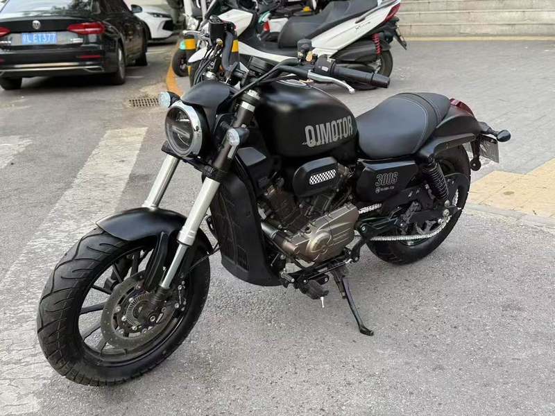 二手QJMOTOR闪300