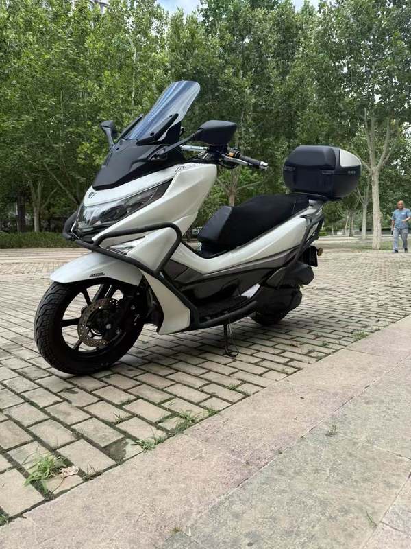二手豪爵UHR150