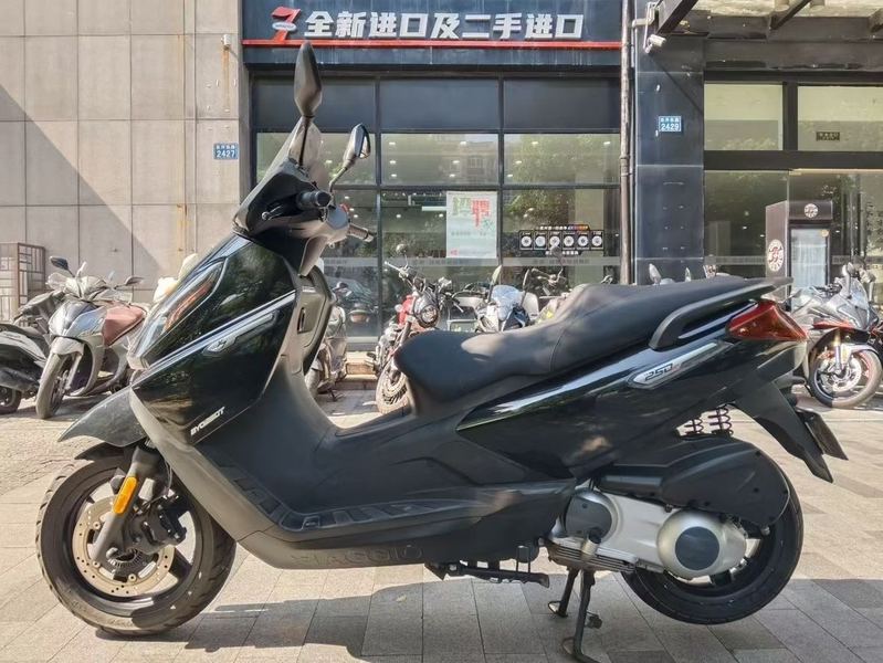 二手宗申比亚乔X7