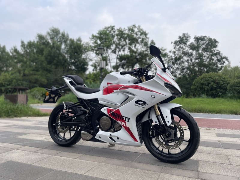二手QJMOTOR赛250