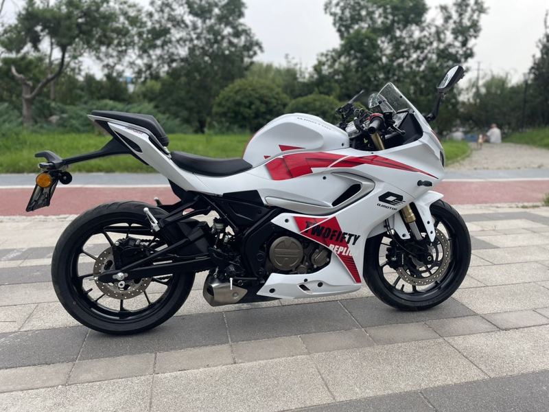 二手QJMOTOR赛250