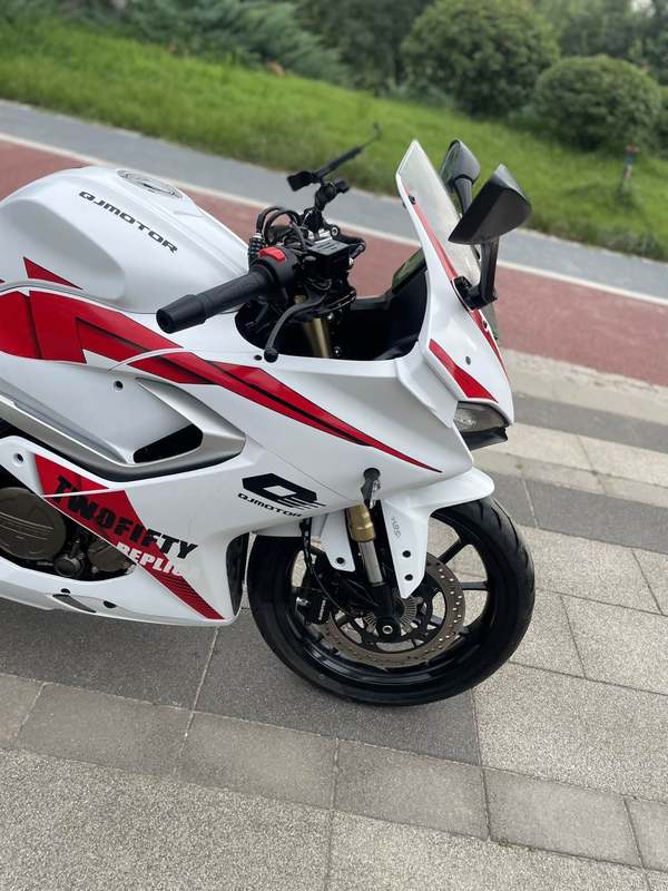 二手QJMOTOR赛250
