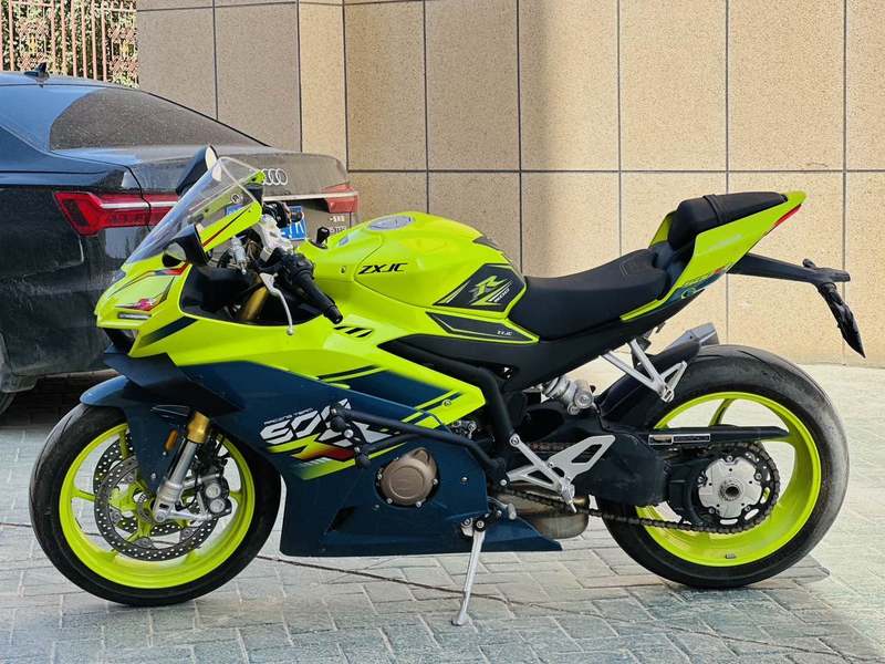 二手张雪机车500RR