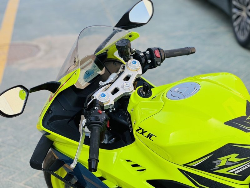 二手张雪机车500RR