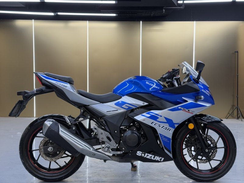 二手豪爵铃木GSX250R