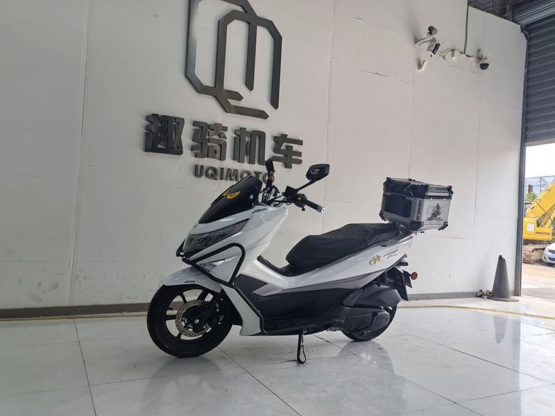 二手豪爵UHR150