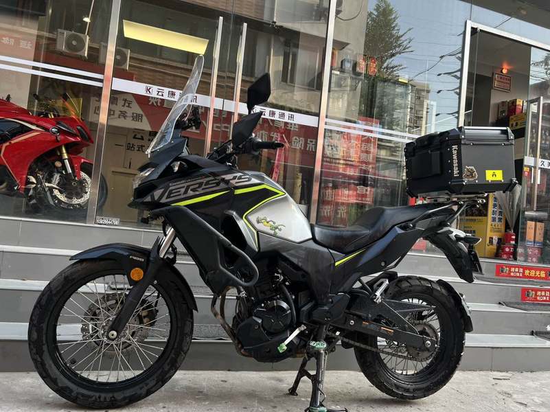 二手川崎Versys-X 300 