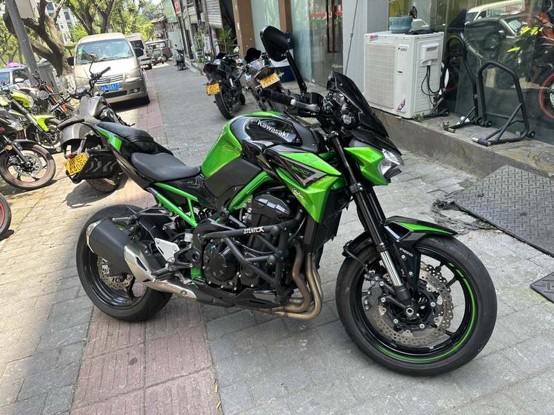 二手川崎Z900