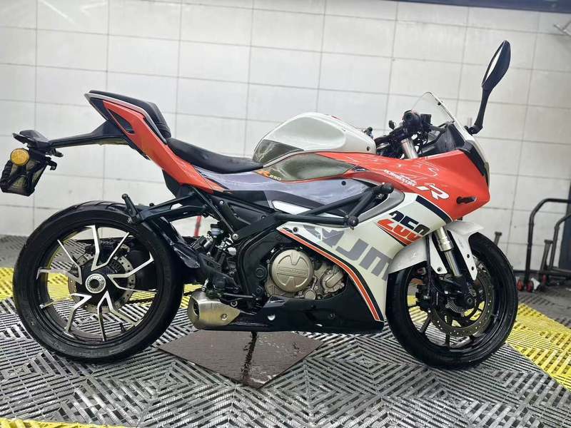 二手QJMOTOR赛250
