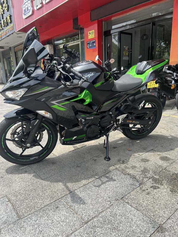 二手川崎Ninja 400