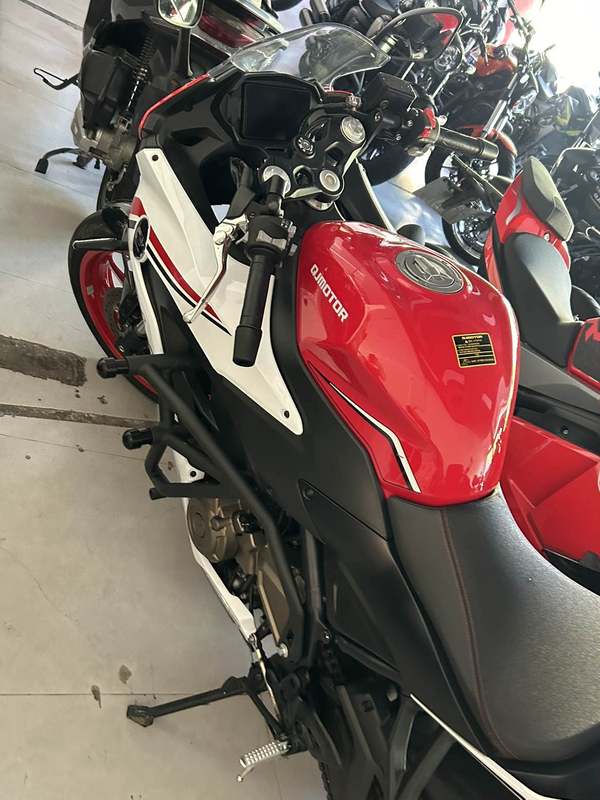 二手QJMOTOR赛400