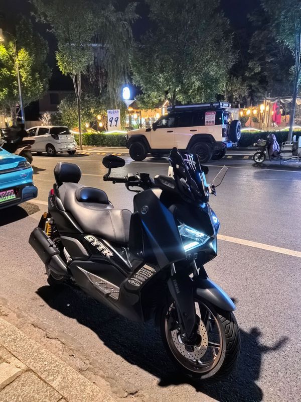 二手雅马哈XMAX